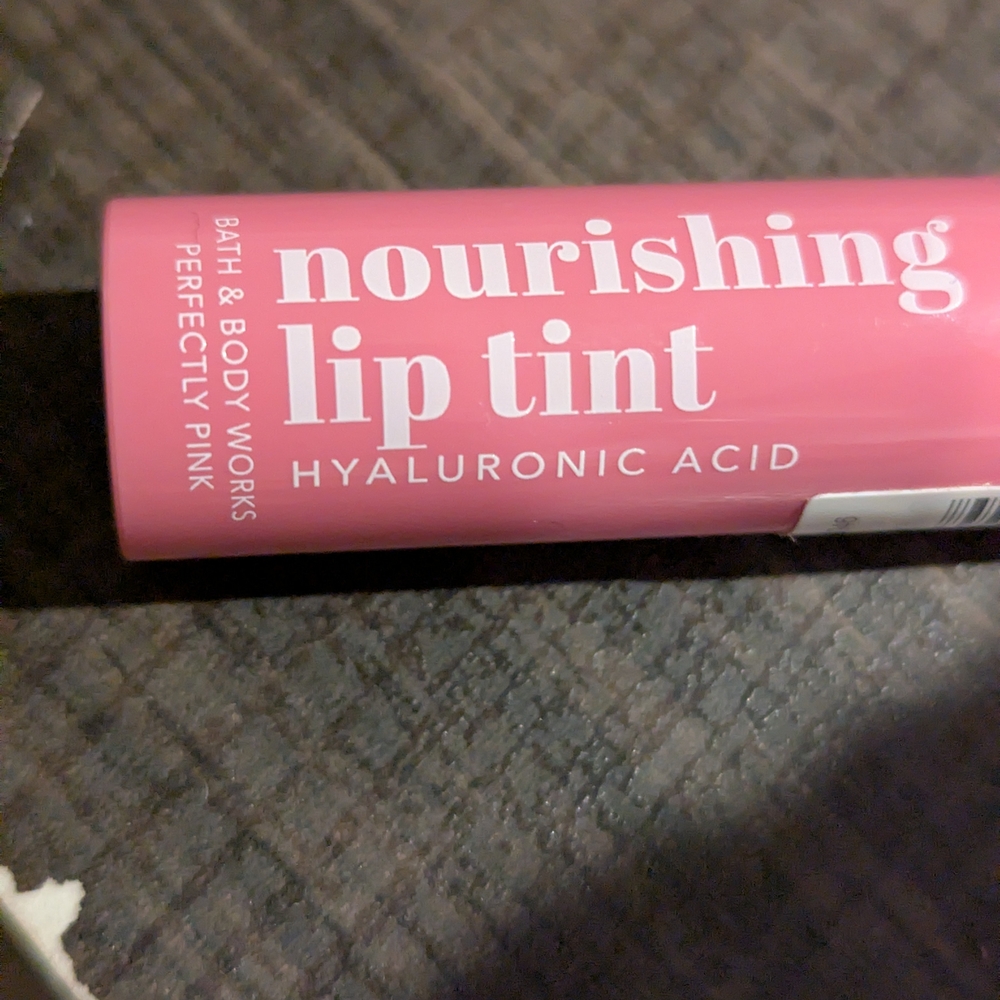 Bath & Body Works Nourishing Lip Tint Perfectly Pink - Picture 2 of 7